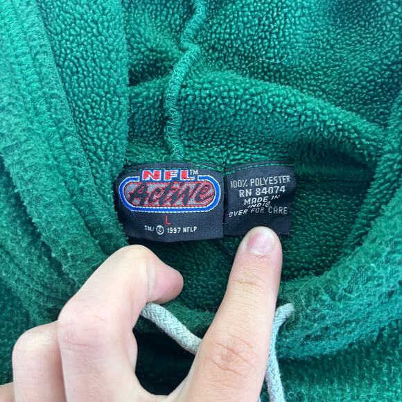 Vintage NFL Active Green Bay Packers Embroidered Hoodie Men's Fleece Sweatshirt - Picture 7 of 8
